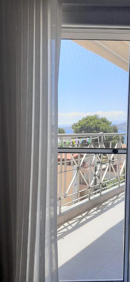 Central Park Apartment Volos Luaran gambar